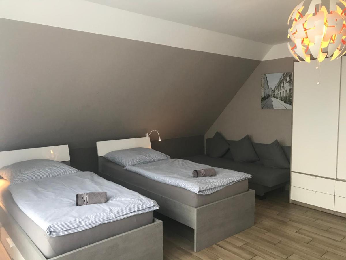 Ferienwohnung Am Uniklinik لوبيك المظهر الخارجي الصورة