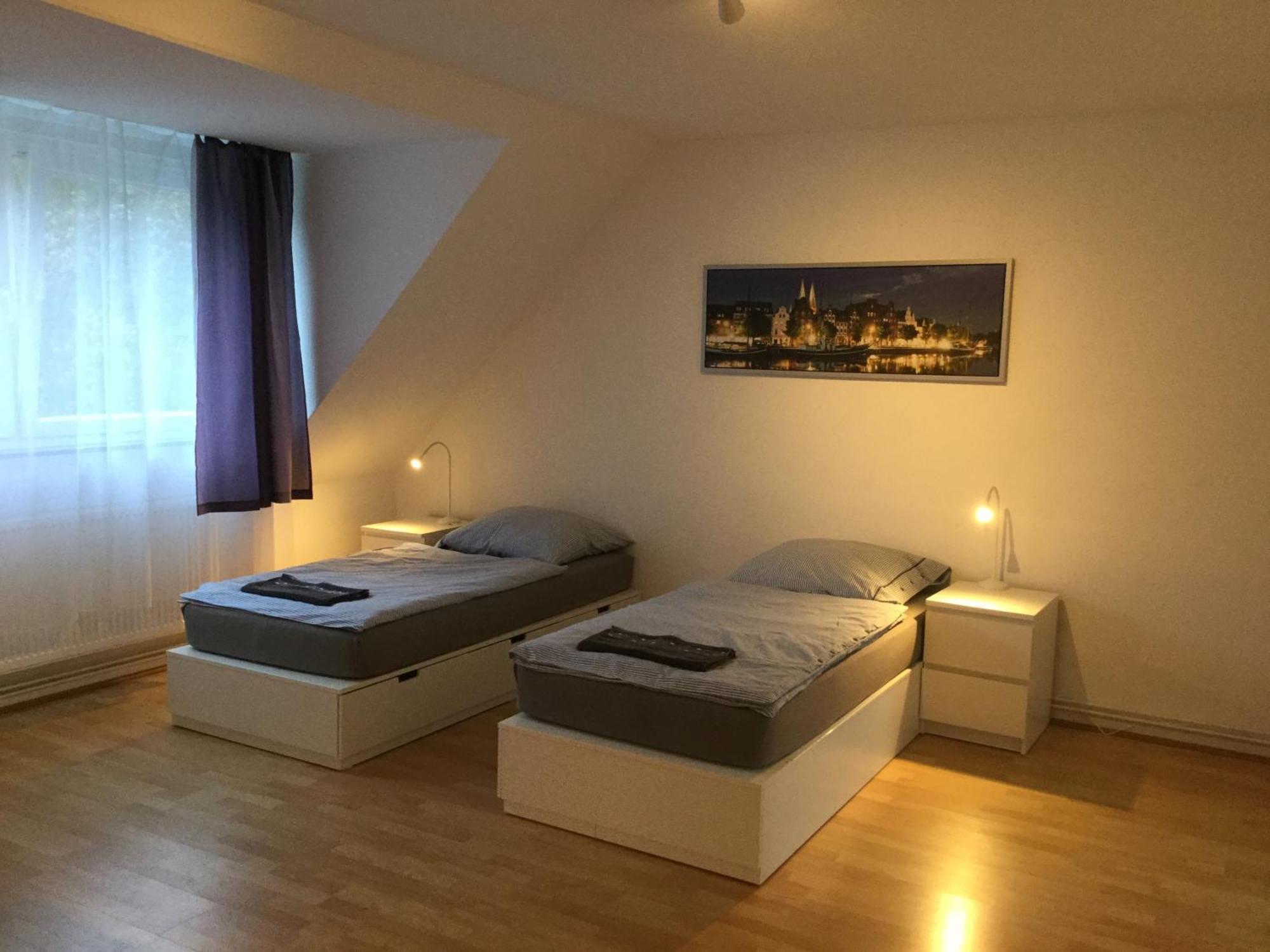 Ferienwohnung Am Uniklinik لوبيك المظهر الخارجي الصورة