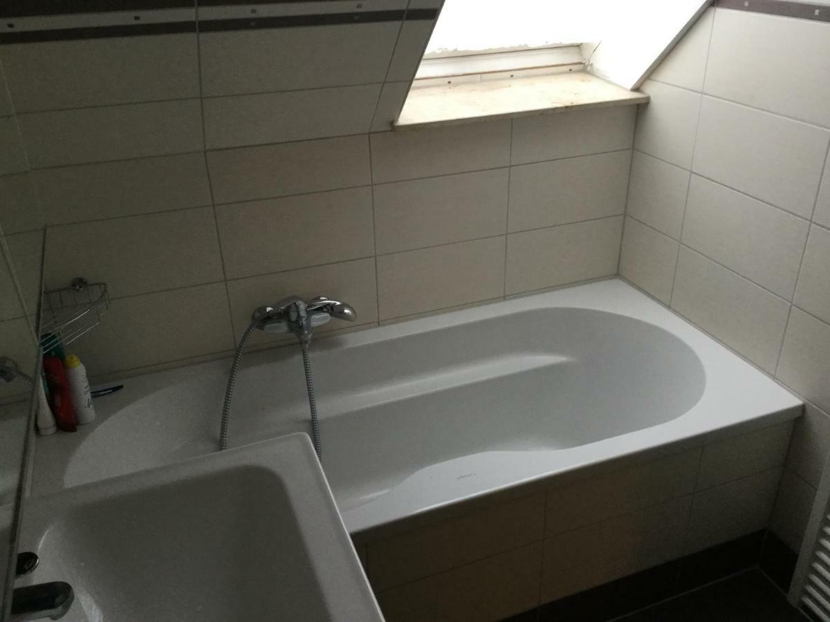 Ferienwohnung Am Uniklinik لوبيك المظهر الخارجي الصورة