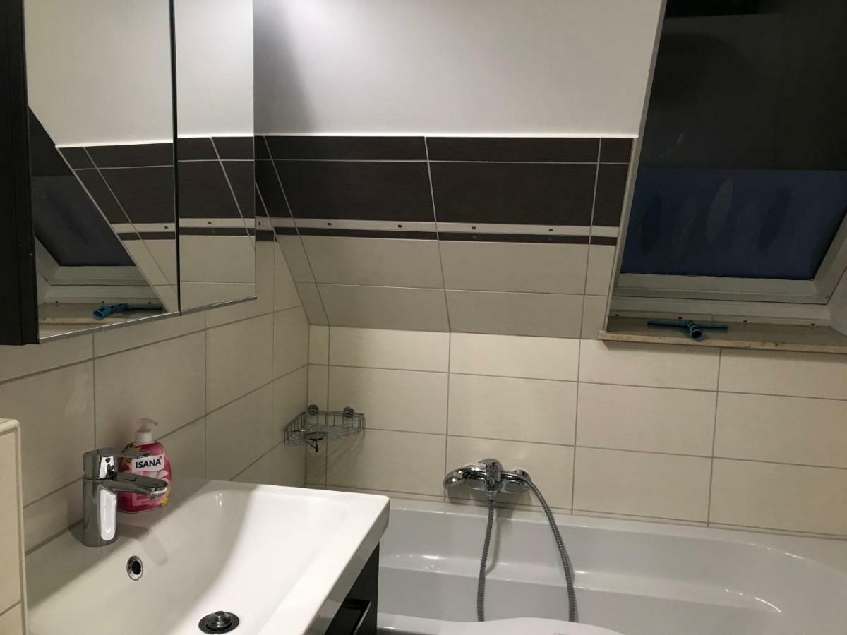 Ferienwohnung Am Uniklinik لوبيك المظهر الخارجي الصورة